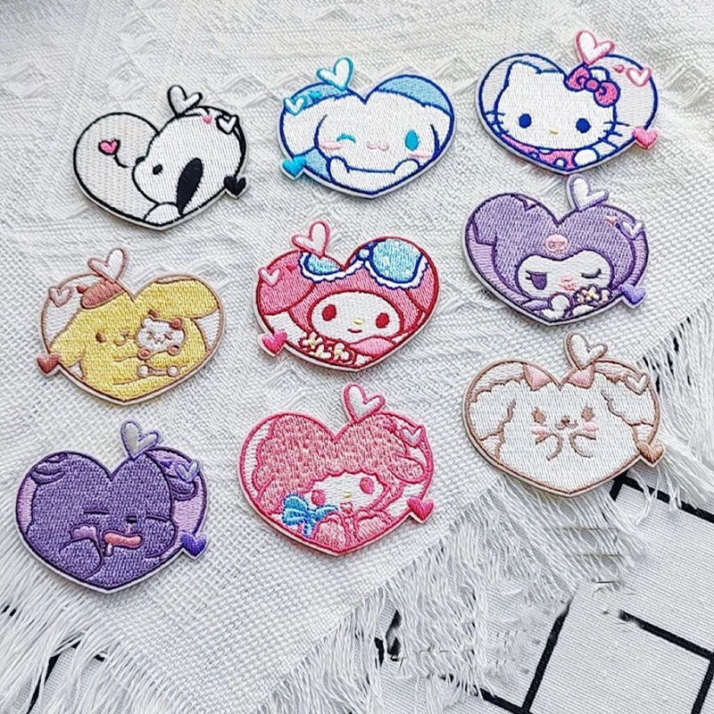 

Kawaii Sanrio вышитые наклейки Hello Kitty Cinnamoroll Kuromi мультфильм патч украшение самоклеящаяся Аниме периферийные подарки