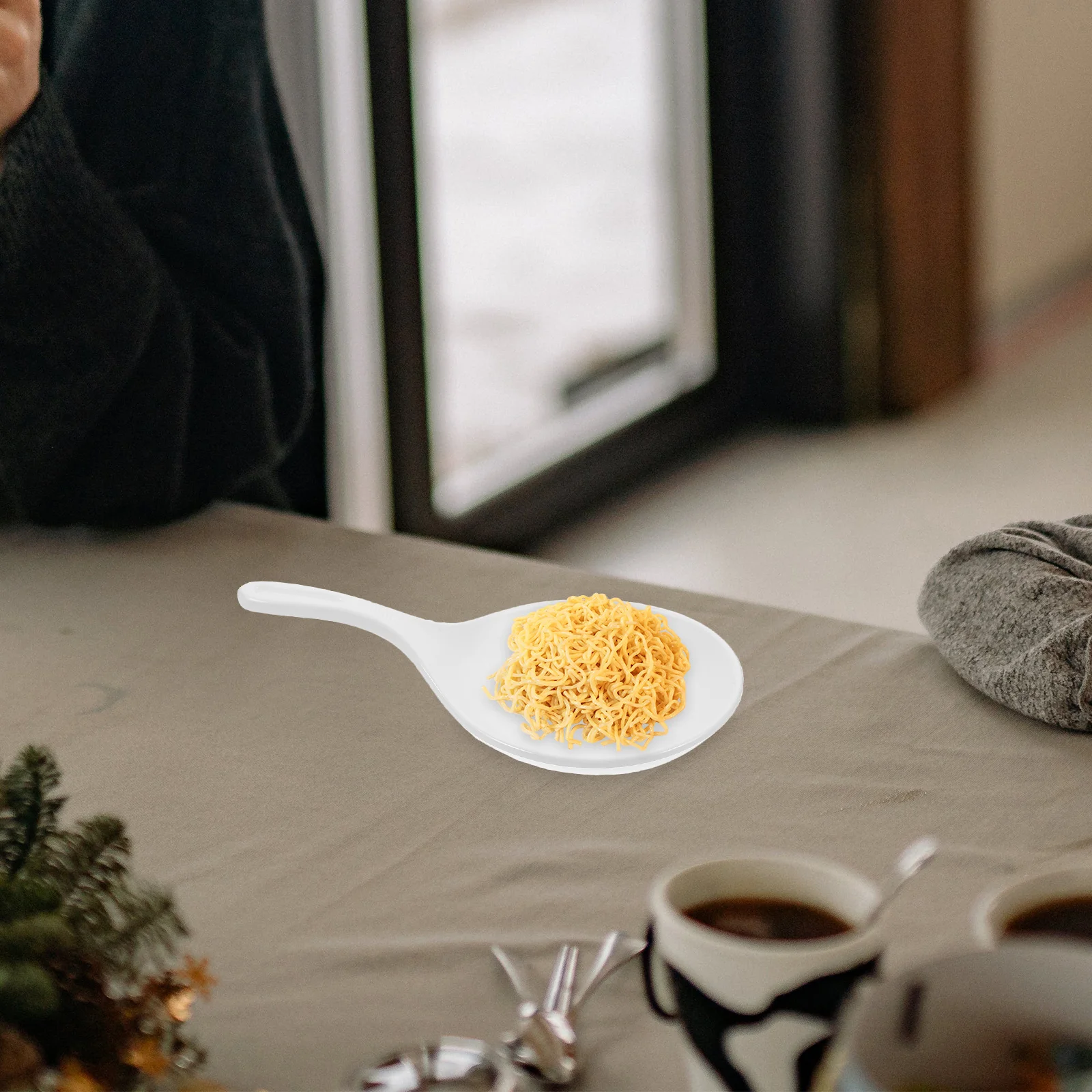 

2Pcs Small Serving Dish with Handle Fine Craftsmanship Plate for Dessert Appetizers Snacks Portable Food Server