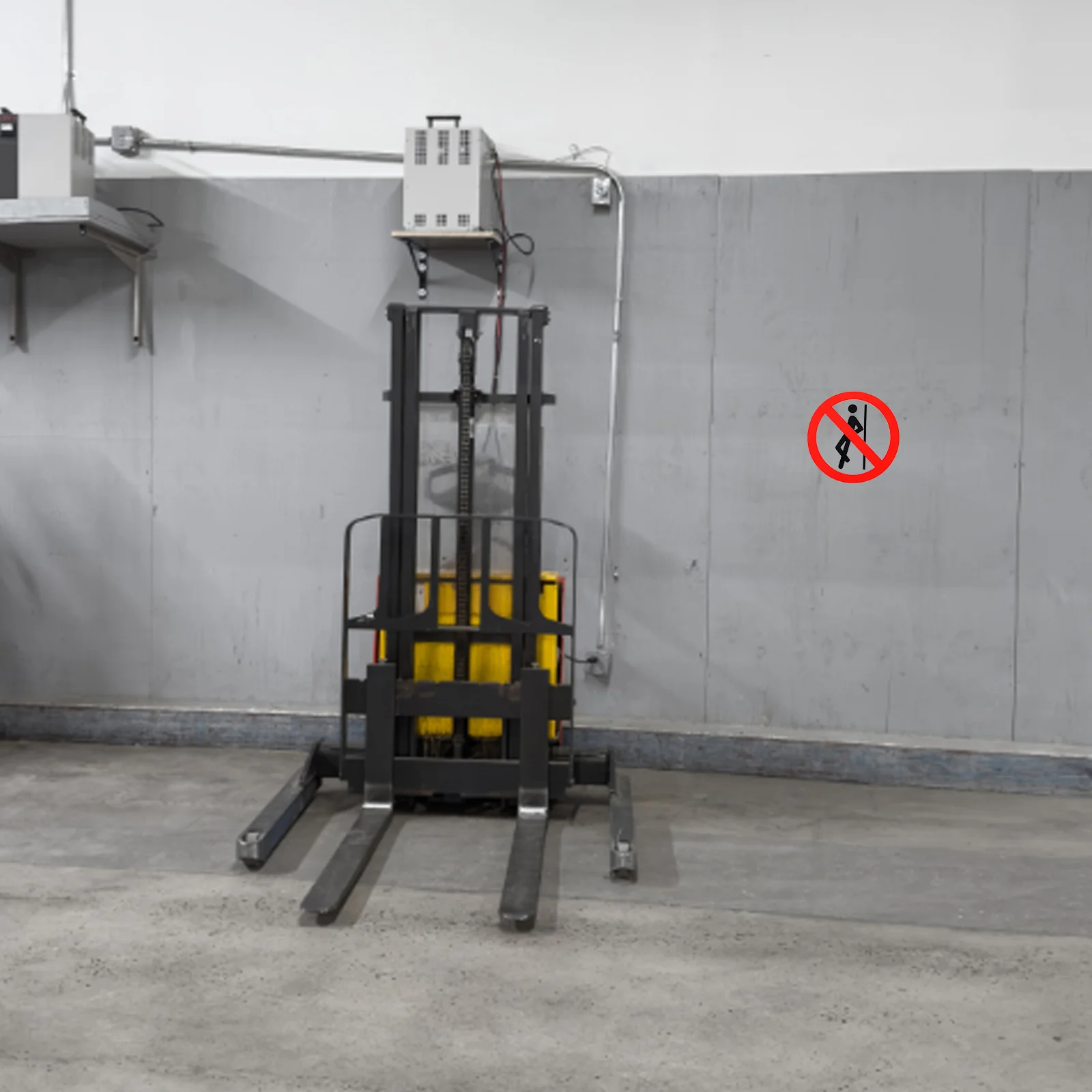 

5PCS Safety Warning Signs No Leaning Stickers Material Bright Equipment Decals Peel Stick Round Smooth