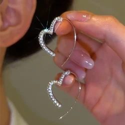 New Fashion Trend Silver Color Metal Rhinestone Heart shaped Earrings for Women Simple Temperament Girls Party Premium Jewelry
