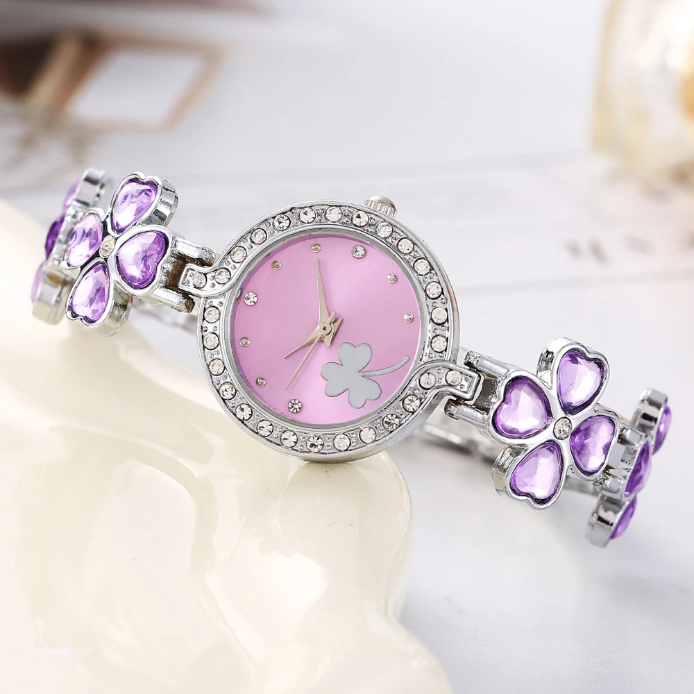 أربع أوراق البرسيم نقطة الماس المرأة سوار ساعة نسائية عادية هدية ساعة مجوهرات ساعة نسائية