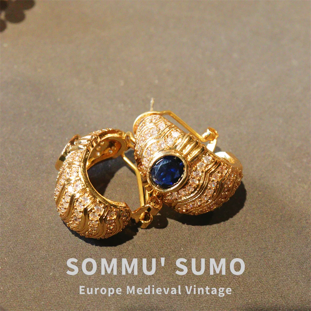 

Vintage Earrings Blue Zircon Inlaid Geometric Exquisite Stud Earrings Retro High-end Earrings Women