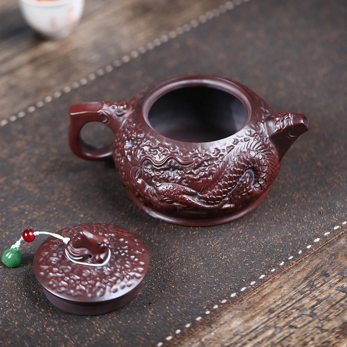 Handmade Yixing Purple Clay Teapot Famous Ore Ancient Copper Hammer Pattern Panlong Card Cover 350cc