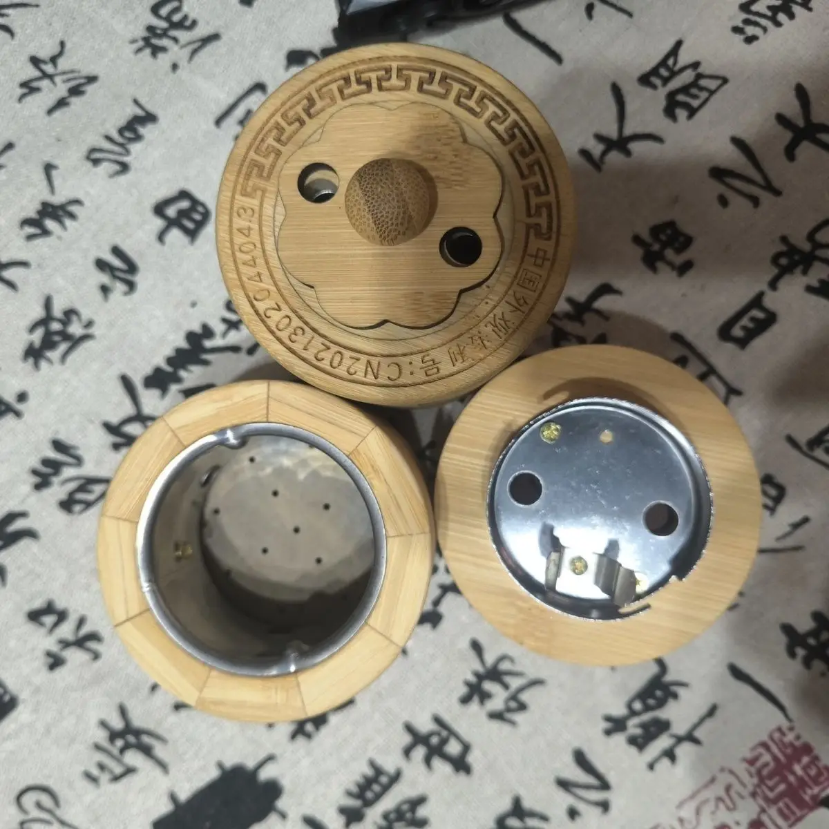 Facial Moxibustion Jar Moxibustion   Facial Facial Peach Blossom MoxibustionI ron Firming Lifting Hot Compress Massage Household