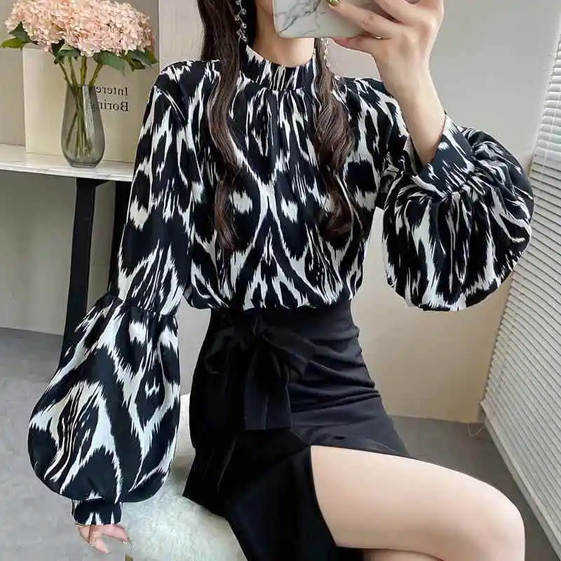 

Light Mature Stand up Lantern Sve Shirt for Women Long Sleeve Bubble Sleeve 3D Effect Printed Casual Fashion Ladies' Shirt