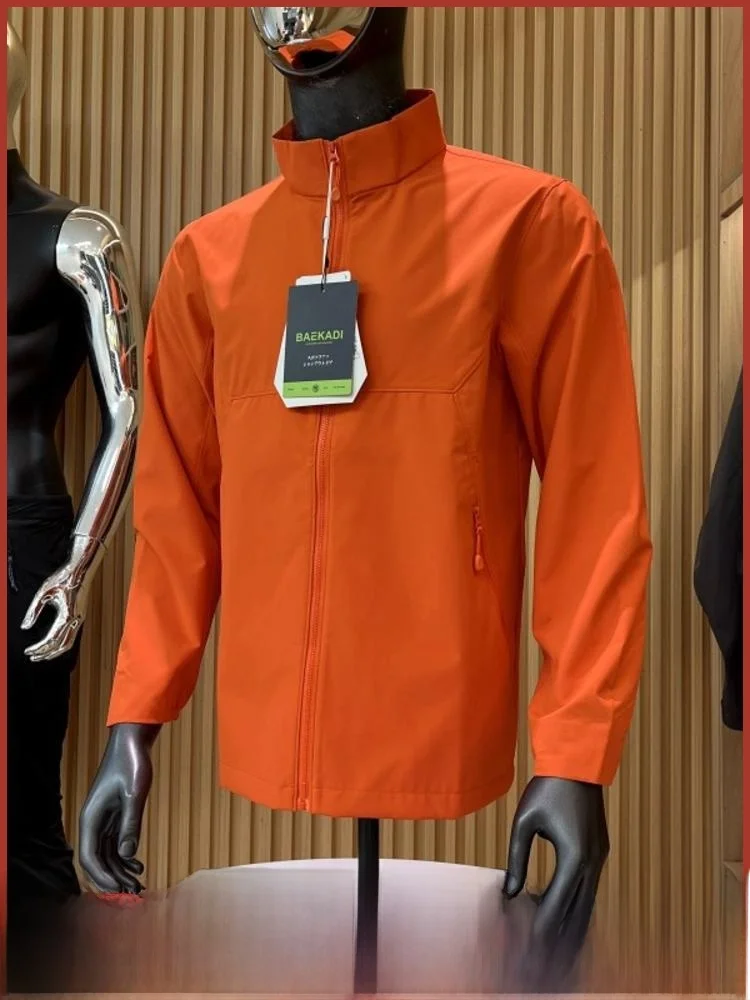 

Outdoor Men's Soft ell Jaet 3D Tailoring Lightweight Waterproof Fabric Stand Collar Zipper Decoration Spring Autumn Wear
