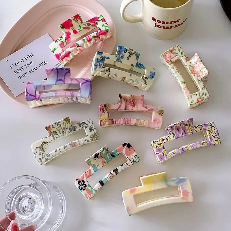 

Korean New Fashion 10.5cm Rectangular Hollowing Cute Floral Print Hair Claw Backhead Curly Hair Shark Clip Hair Accessories