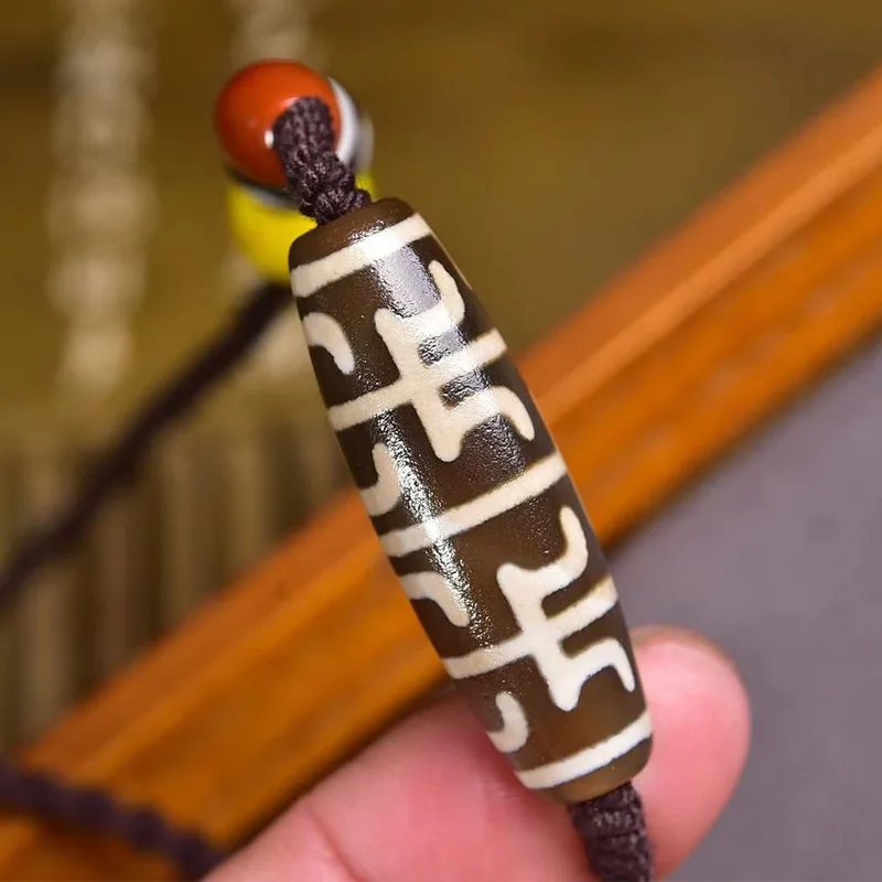 Natural boundless lotus dzi pendant sweater chain, glass and southern red agate accessories, Buddhist beads, woven rope ne