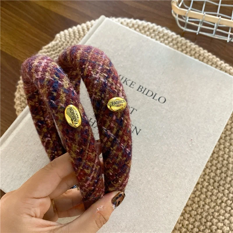 New Style Headband with Gold-lettering Trendy Red Plaid Hairband  Woolen Fabric Christmas Retro Fashion Hair Accessory