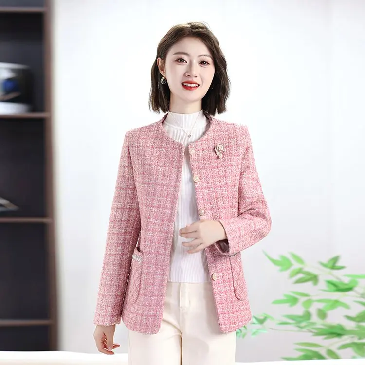 

Элегантное женское шерстяное пальто в клетку на весну-осень с отложным воротником, одной пуговицей и вырезами на лацканах, устойчивое к деформации