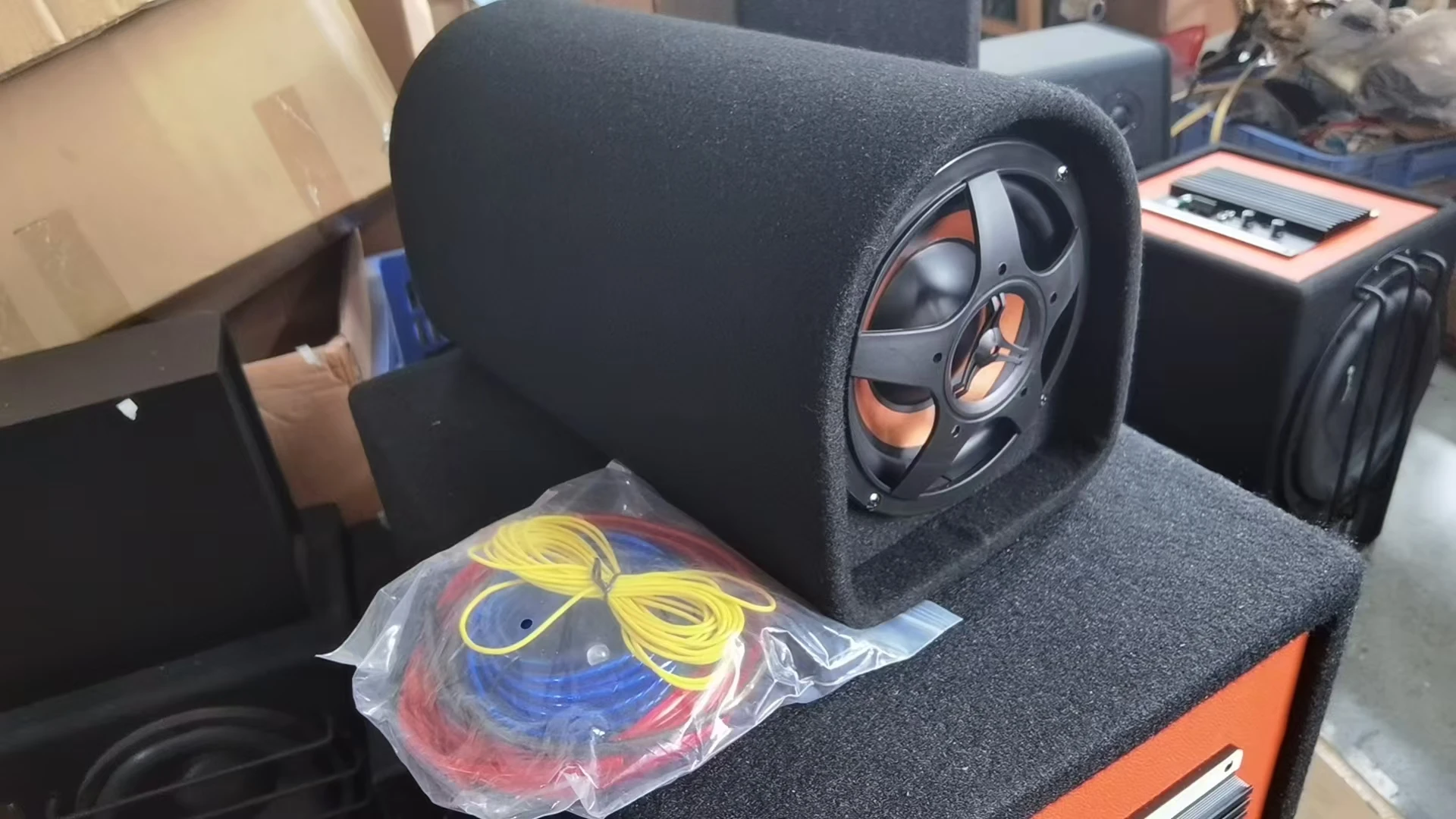 Factory Bass RMS 70W 4Ω Tube Car Tunnel subwoofer 6 Inch Strong Bass Car Active Subwoofer Speakers Sound with cable Accessories