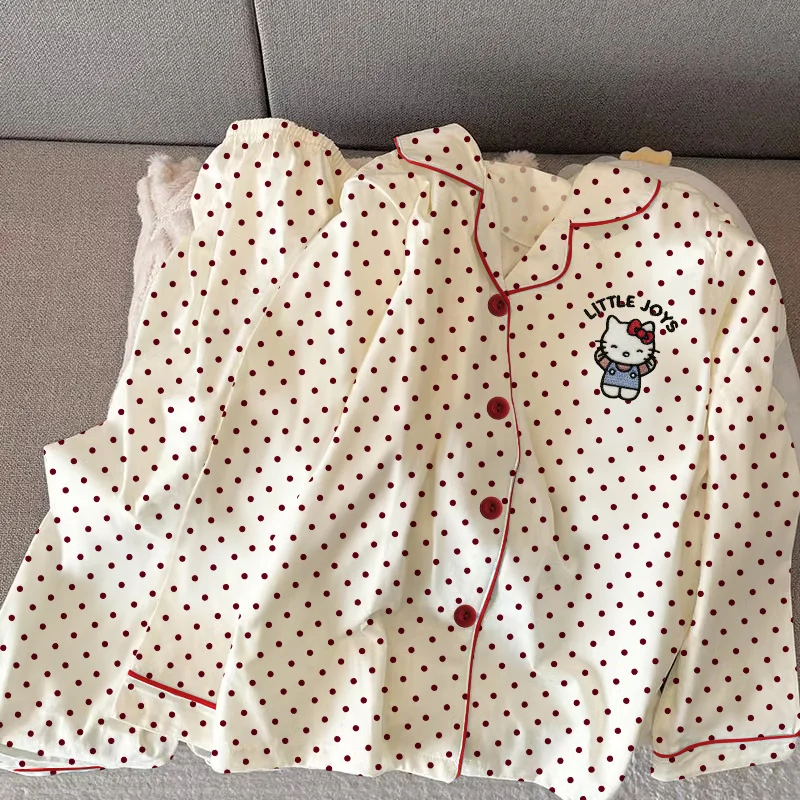 Sanrio Primavera e Autunno Hello Kitty Pigiama a maniche lunghe carino da donna Cartoon Polka Dot Cardigan con risvolto Set da casa