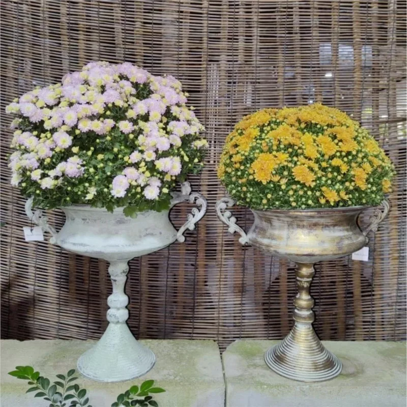 Retro wrought iron high footed double ear trophy flower ware outdoor garden courtyard decoration potted plant planting basin