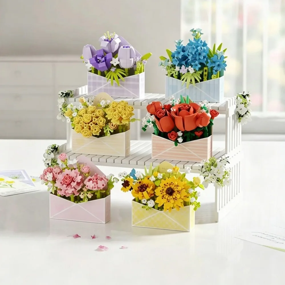 Envelope Shaped Flower Building Blocks DIY Assembly Floral Brick Model Desktop Ornament Stress Handcrafted Decor Souvenir Gift
