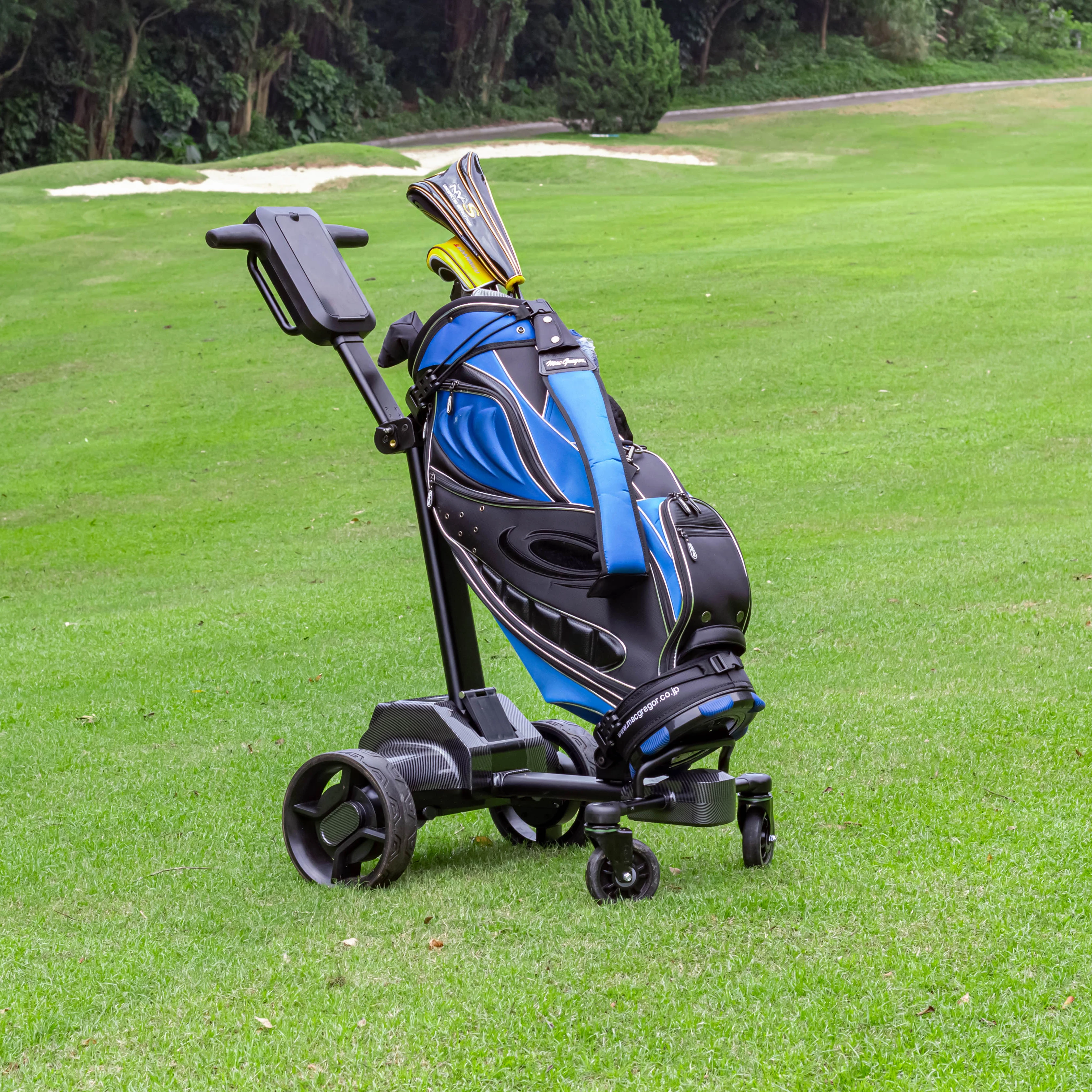 

Source Manufacturers Follow Me Golf Trolley Remote Control Electric Golf Trolley 36-45 Holes Golf Trolleys