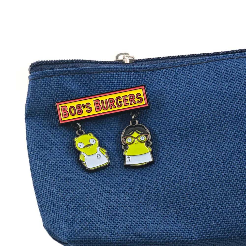 Niedliche grüne Monster-Anstecknadel aus Emaille, niedliche Brosche mit beweglicher Kette, Cartoon-Reversnadel, lustiger Schmuck für Fans, Geschenk für den Rucksack. – Detail 5