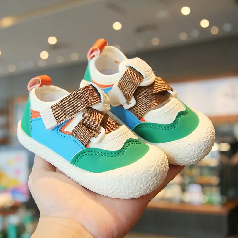 2024 Autumn Girls' Sandals Children's Korean Edition Trendy Versatile Baby Breathable Non slip Boys' Soft Sole Shoes