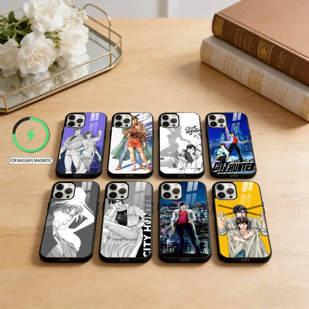 

Retro City Hunter Comic Phone Case For iPhone17,16,15,14,13,12,11 Plus,Pro Max Magnetic For Magsafe Wireless Charging