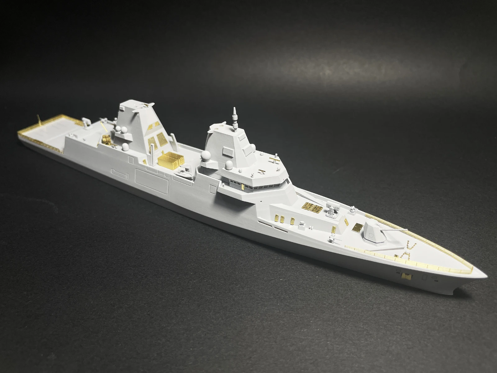 

Ship Model 1/700 German Navy F126 Frigate MKS180 Multi Purpose Combat Ship Toy Model Other Toys