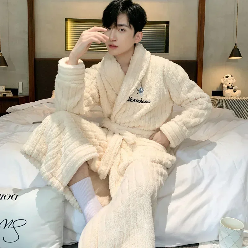 

Long Nightgown Men Winter Coral Velvet thickened Warm Robes Male Bathrobes comfortable home service Hombre V-Neck Sleep Robe