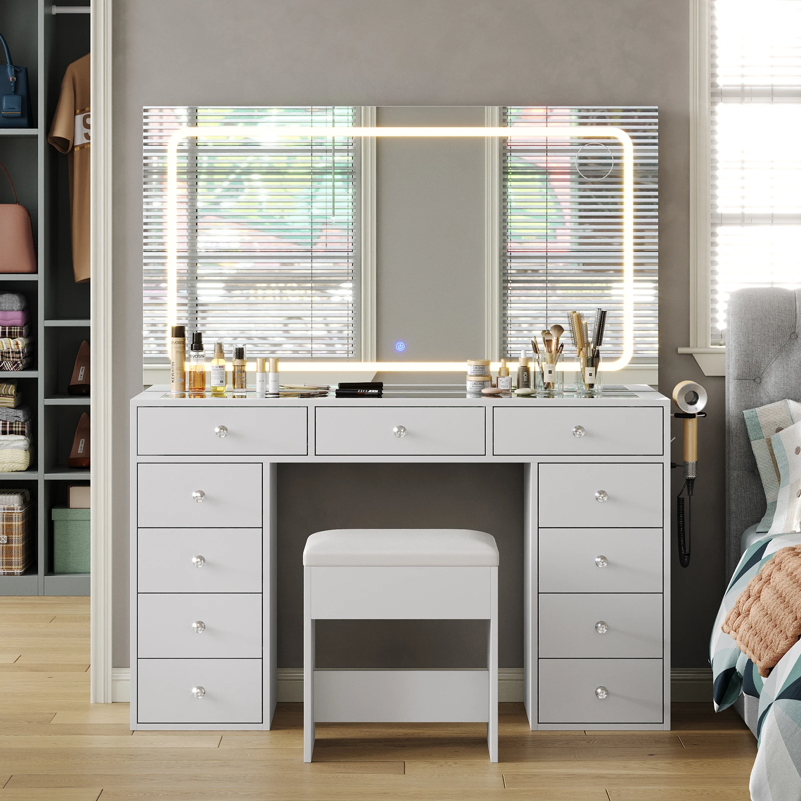 Set da toeletta moderno bianco, alto 53 pollici, con 9 cassetti e piano di lavoro pieghevole, piano in vetro temperato trasparente (resistente ai graffi e facile da pulire), specchio con illuminazione