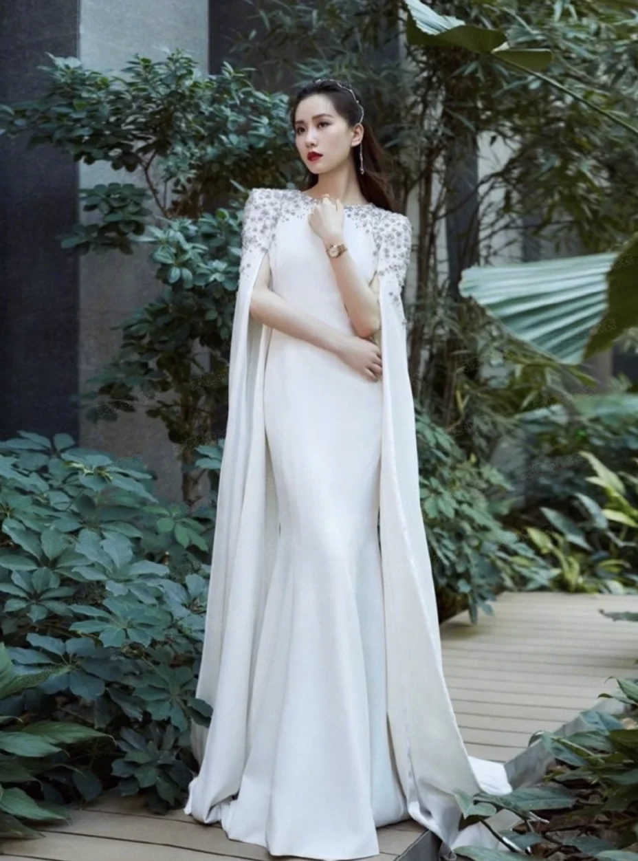 Elegant White Mermaid Prom Dresses Beading Crystals Saudi Arabia Long Sleeve Evening Gowns With Cape Party Formal Dress Robe De