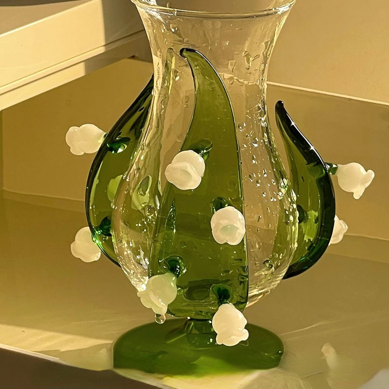 

Creative Handicraft Glass French Retro Lily Vase