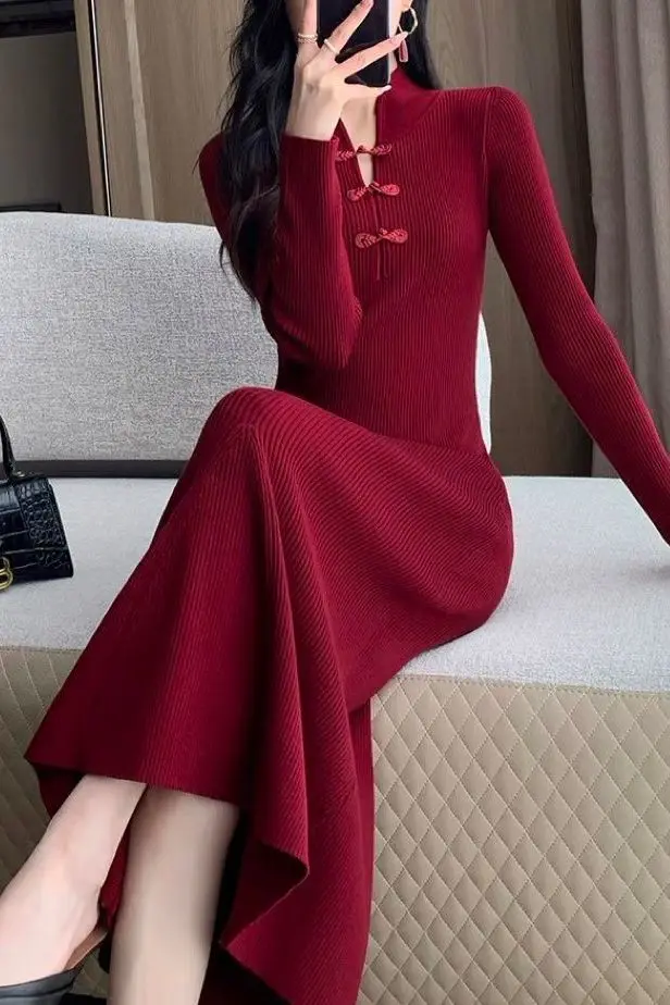 

Retro Autumn Winter Women's Knitted Dress Gentle Base Layer Sweater Dress Floor-Length New Chinese Style Regular Sleeve CQ226