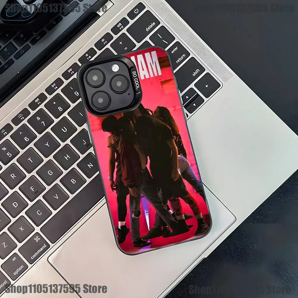 حافظة هاتف P-Pearl J-Jam لهاتف iPhone 17,16,15,14,13,12,11,Pro,XS,Max,Plus,Mini,SE4,E غطاء أسود غير لامع مقاوم للصدمات