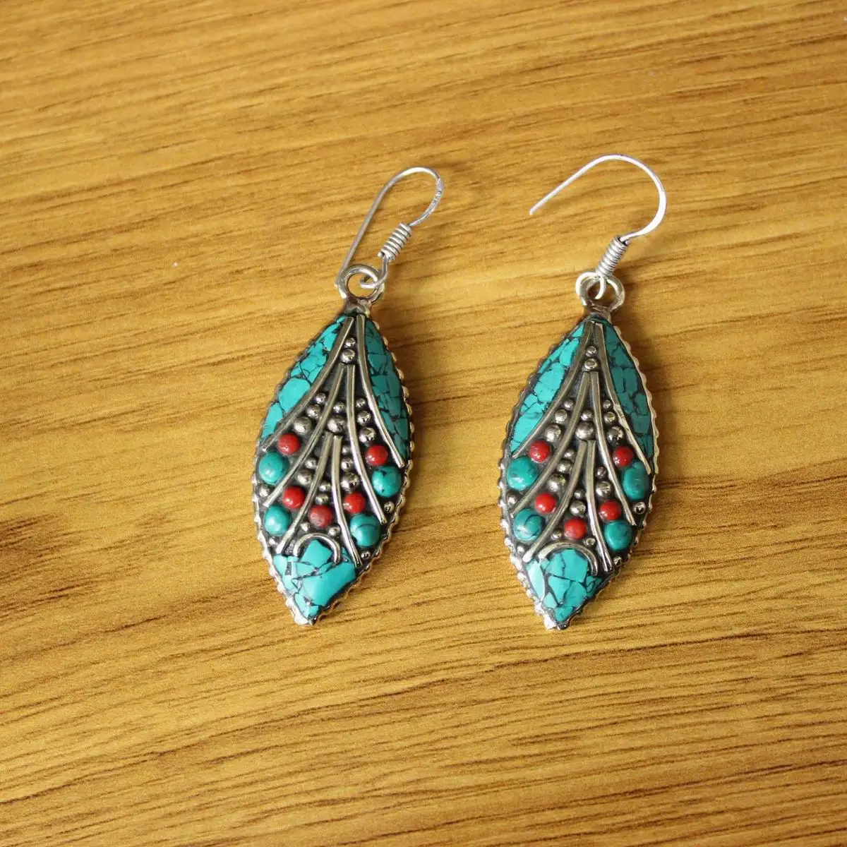 ER205 Ethnic Tibetan Silver Turquoises Stone Leaf Dangle Earring