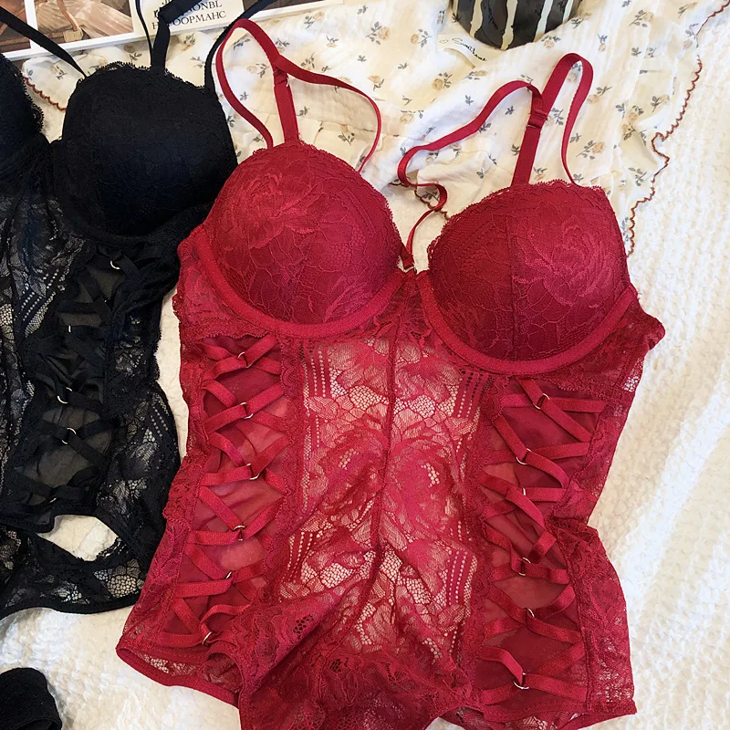 Sexy lace straps bodysuit hollow top thin bottom thick gathered thin one-piece underwear small chest big bra set