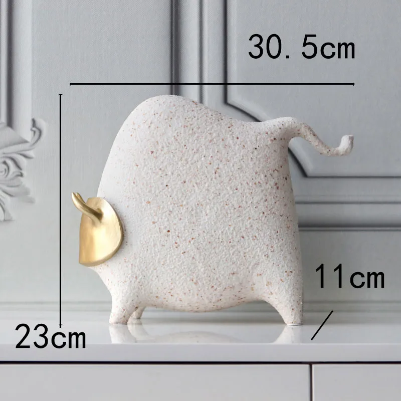 Modern Abstract Gold Faced Cow Ornaments Showroom Sales Office Entrance Children Room Creative Home Decoration Housewarming Gift