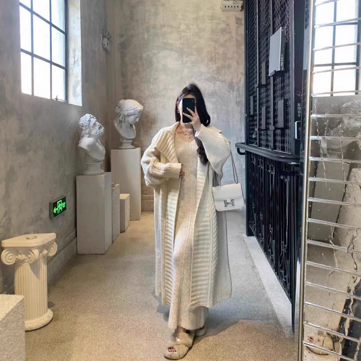 

French lazy mid length tall turtleneck autumn and winter sweater jacket, new 2025 loose knit cardigan