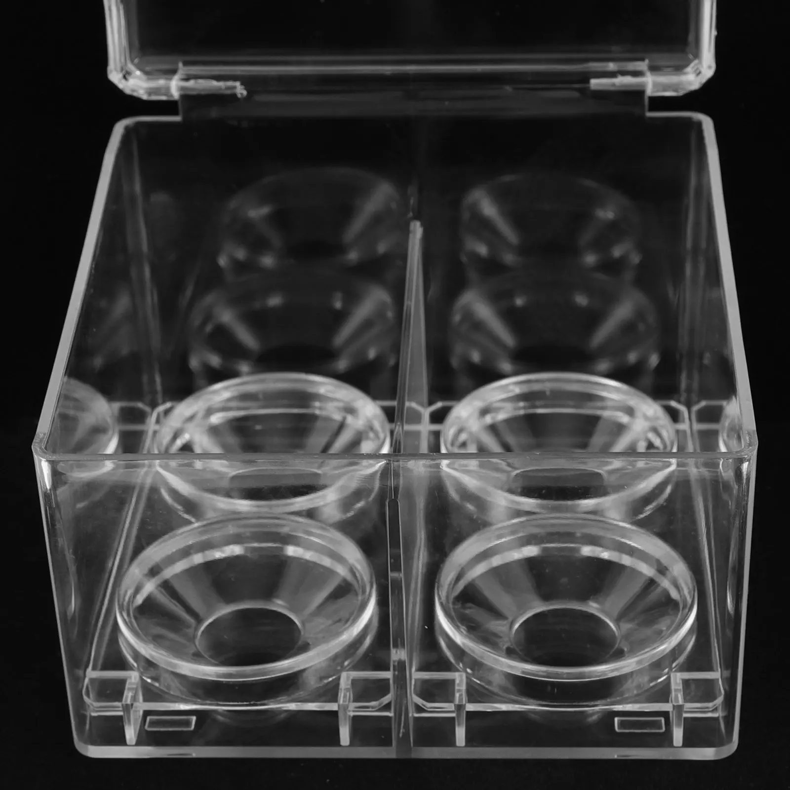 Clear Multi-Grid Makeup Sponge Storage Box Compact Desktop Organizer for Cotton Pads Makeup Sponges and Cosmetics Accessories