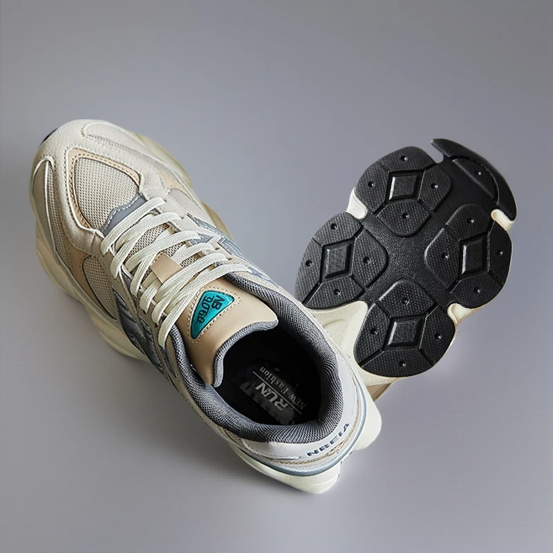 Couple style Versatile Sneakers Unisex Cozy Soft Breathable Walking Women Shoes Fashion Classics retro casual Men sports shoes