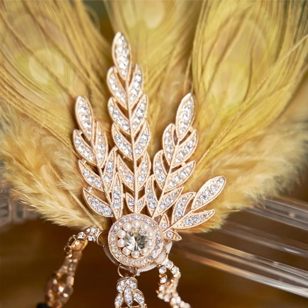 

Винтажная повязка на голову со стразами и кисточками, ремешок для волос с павлиньими перьями, цепочка на лоб, аксессуары для волос