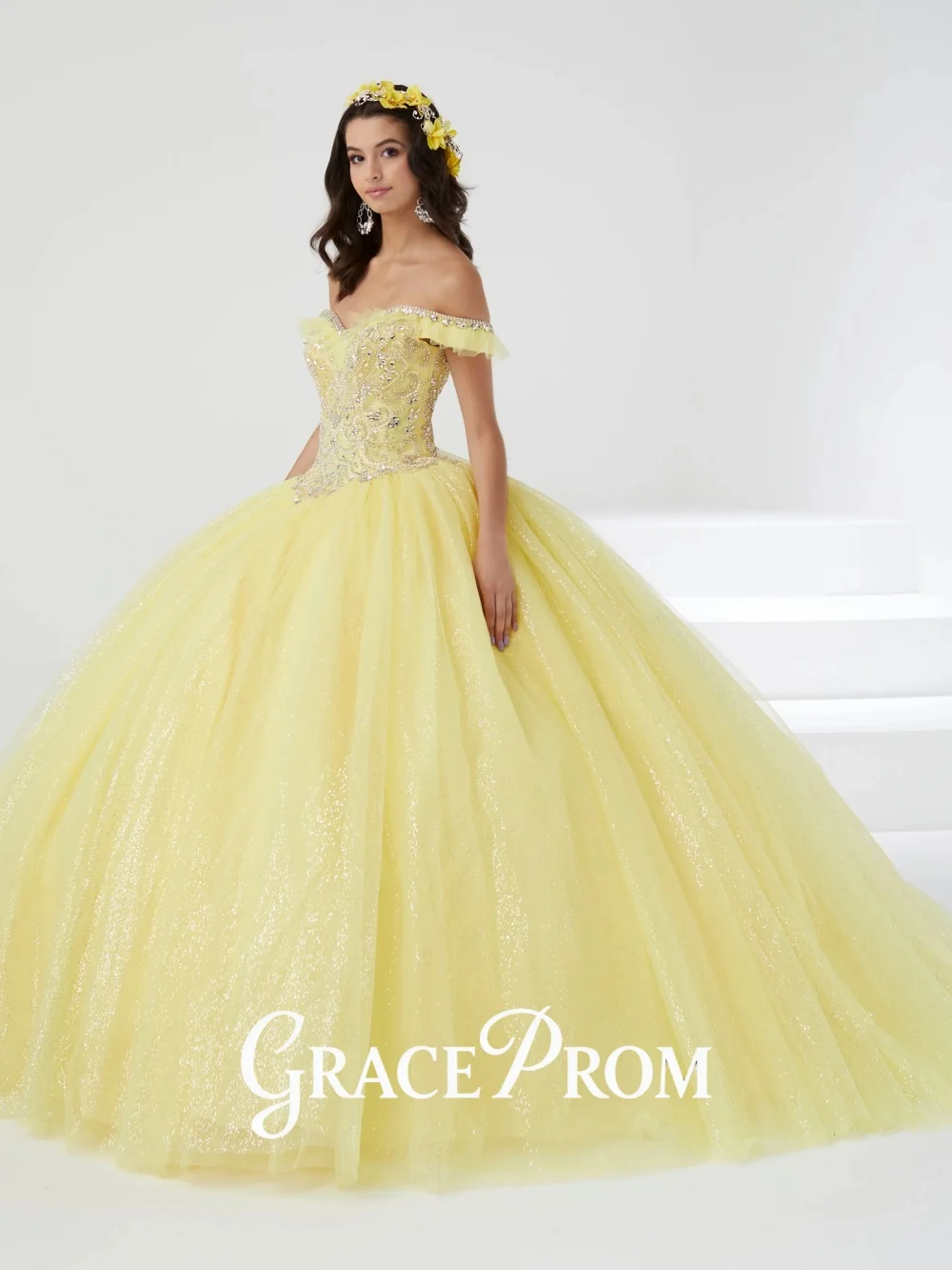 Очаровательные платья Quinceanera для девочек Sweet 16, многоуровневое бальное платье из тюля с открытыми плечами, кружевные аппликации из бисера, Vestidos 15 De Quinc