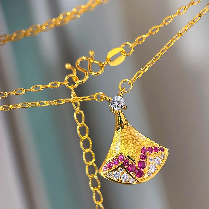 Luxury 9999 24K Real Gold Vintage Red Corundum Brushed Skirt Necklace Light Luxury Fashion Gold Fan Pendant