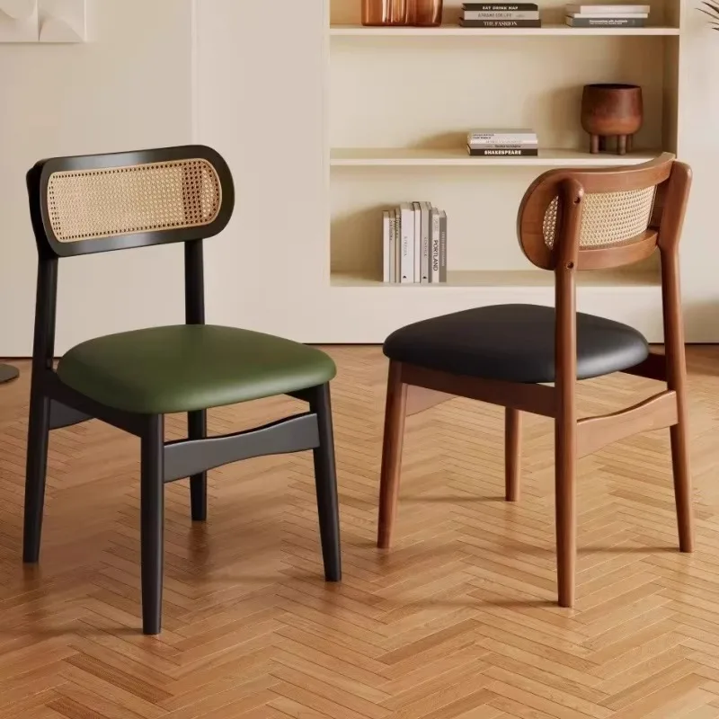 Nordic Modern Luxury Wooden Restaurant Dining Chairs Hotel Kitchen Living Room Cafe Rattan Leather Banquet Comfort Designer