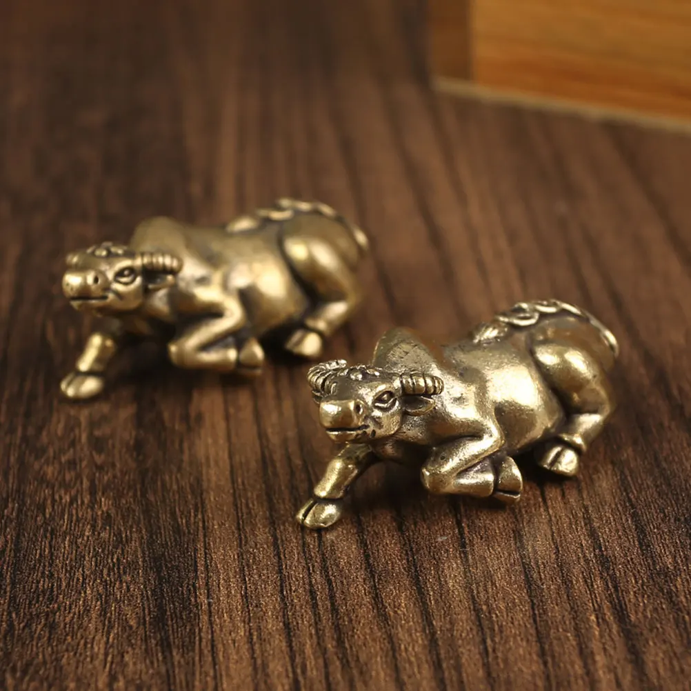 

Brass Cow Sculpture Vintage Retro Desktop Decoration Small Compact Animal Brass Decoration for Home Office Study
