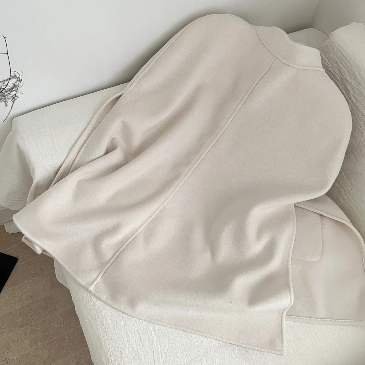 Cappotto di lana legato con nodo dolce per donna con ciambelle in pelliccia Cowl Camere double face Ne Open Sle Capispalla primaverile