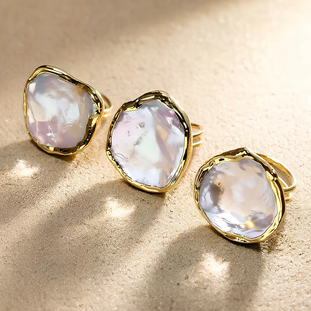 Irregular Baroque Mother Of Pearl Bezel Edge Rings Golden Plated Adjustable Organic Shell Wholesale Craft Supplies R2G522