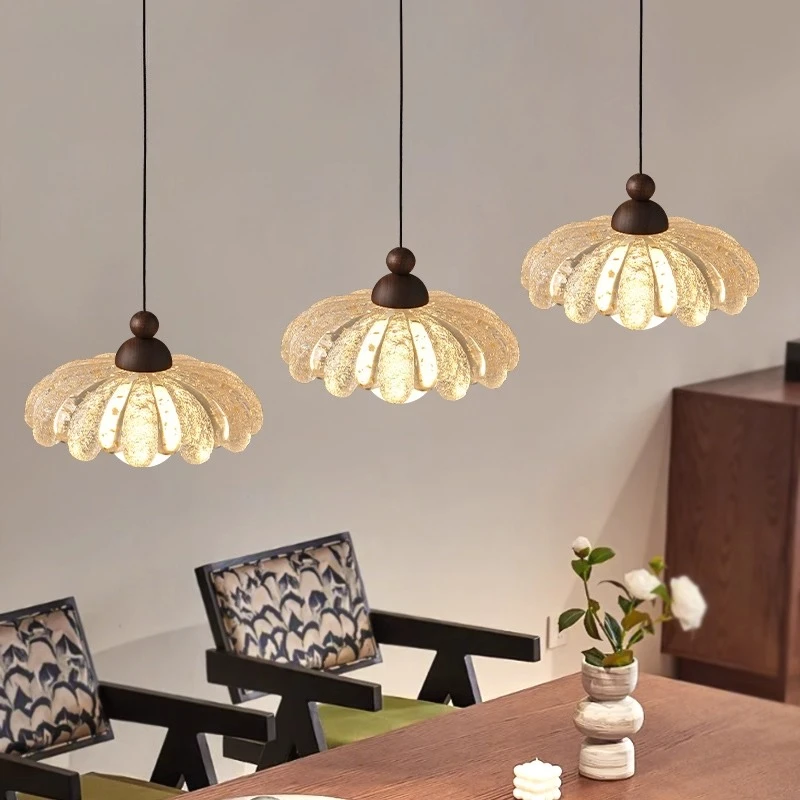 

French Wooden Ceiling Pendant Lights LED E27 Petal Resin Lampshade Creative Bedroom Living Room Study Restaurant Hanging Lamps