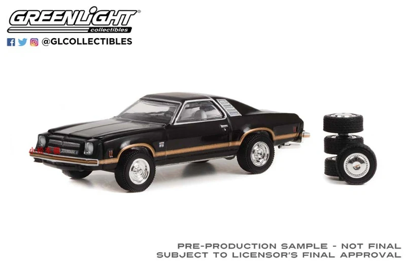 1:64 1976 Chevrolet Chevelle Laguna S3 with spare tire Diecast Car Metal Alloy Model Car kids toys collection gifts W43