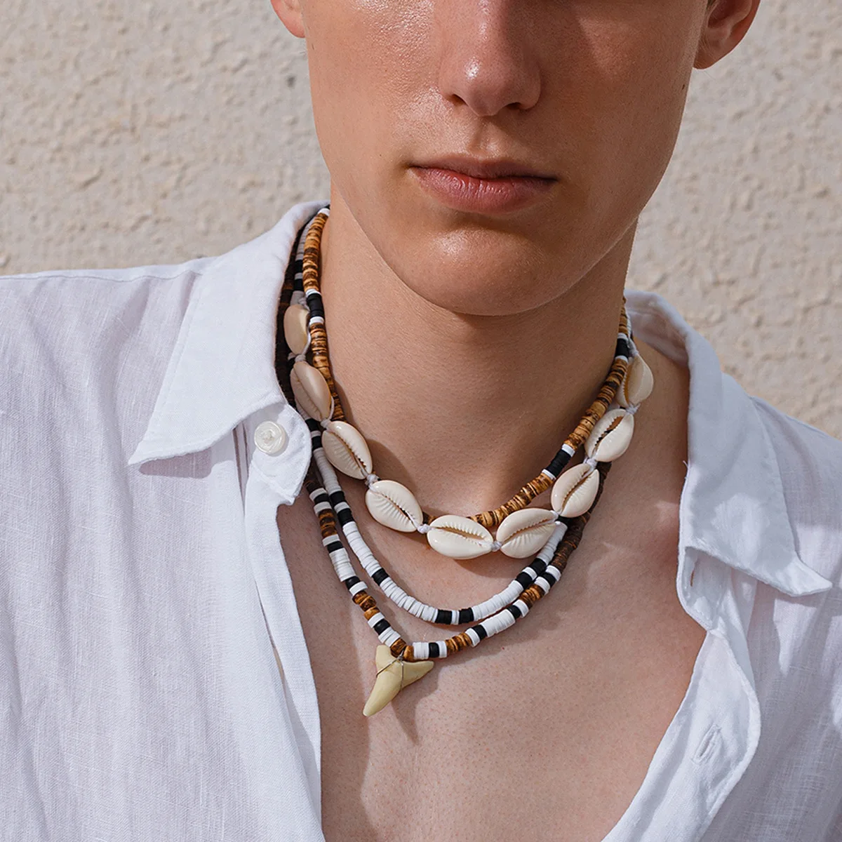 Rest, multi-layer coconut shell beaded shell necklace, hip-hop niche high-end style, shark tooth pendant, collarbone chain acces