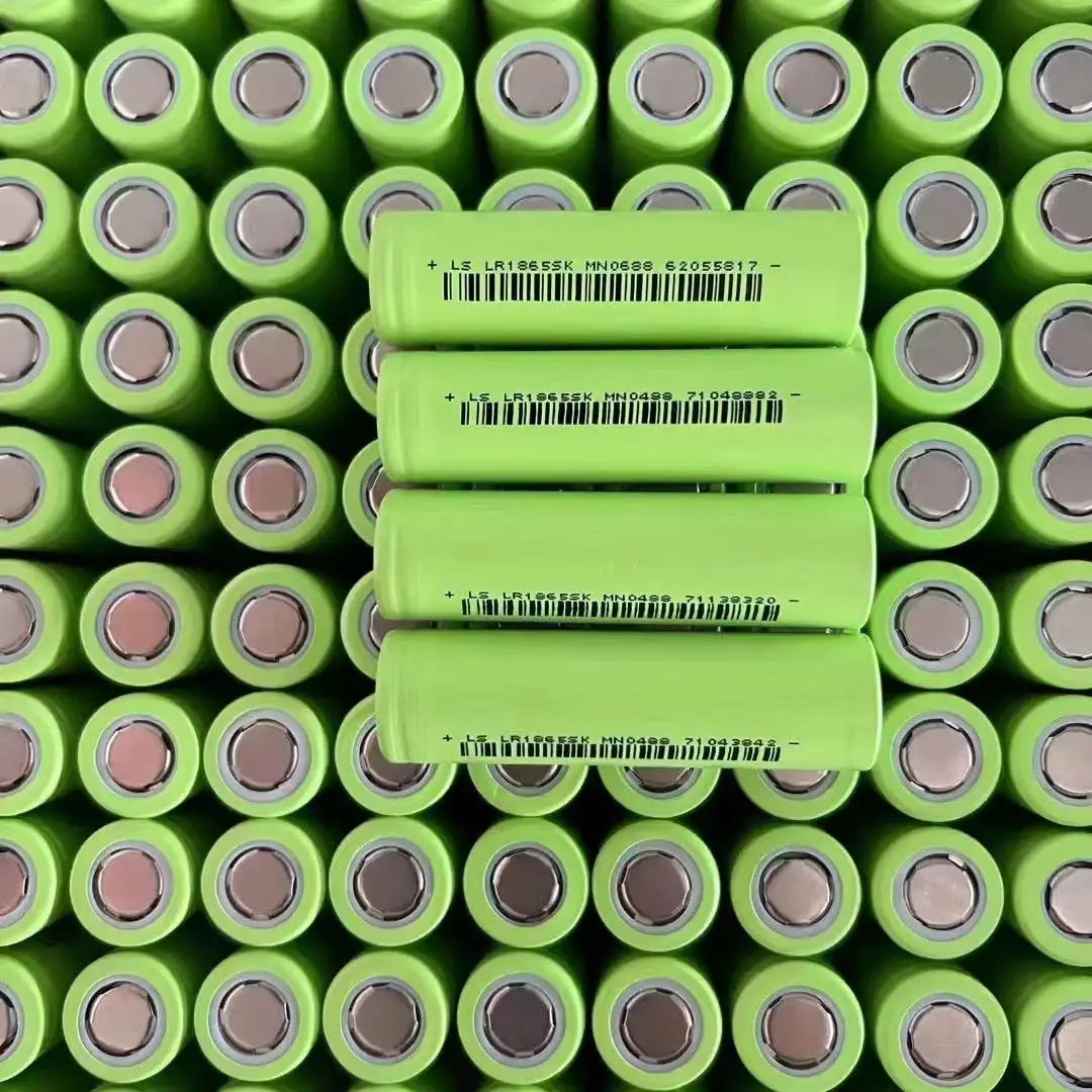 Bulk in vendita batteria lishen agli ioni di litio 2600mah 3.6v 18650