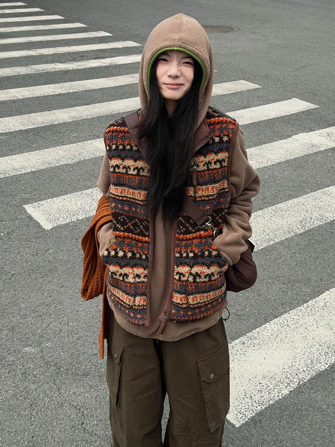 

Men's Lamb Fur Vest American Sle Retro Svel Jaet Youth Trendy V-ne Zipper Closure Regular Fit Casual Outerwear