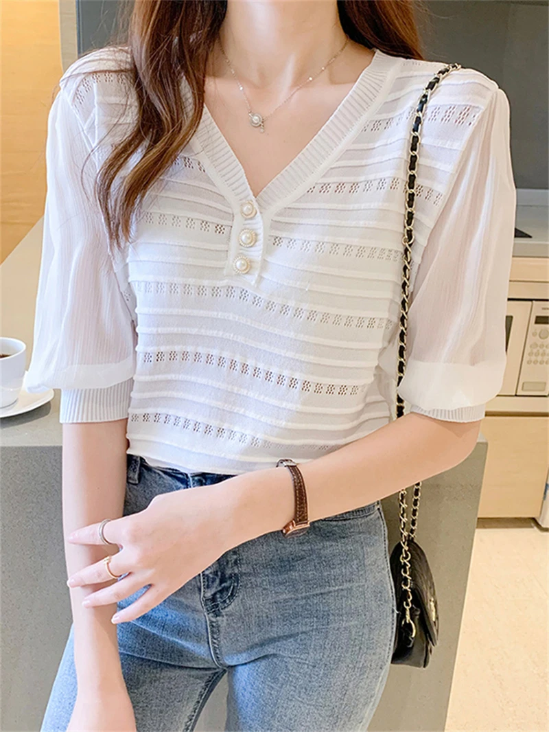 Summer New Contrast Short sleeved T-shirt Women\'s V-neck Spliced Sleeve Knitted Shirt Women\'s Top 7381