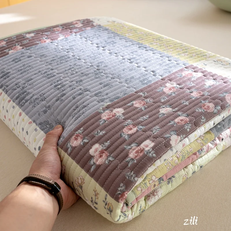 Thickened Quilted Cotton  Bedspread for Double Bed Floral Breathable Summer Quilt Machine Washable Dust-proof Bed Cover Set