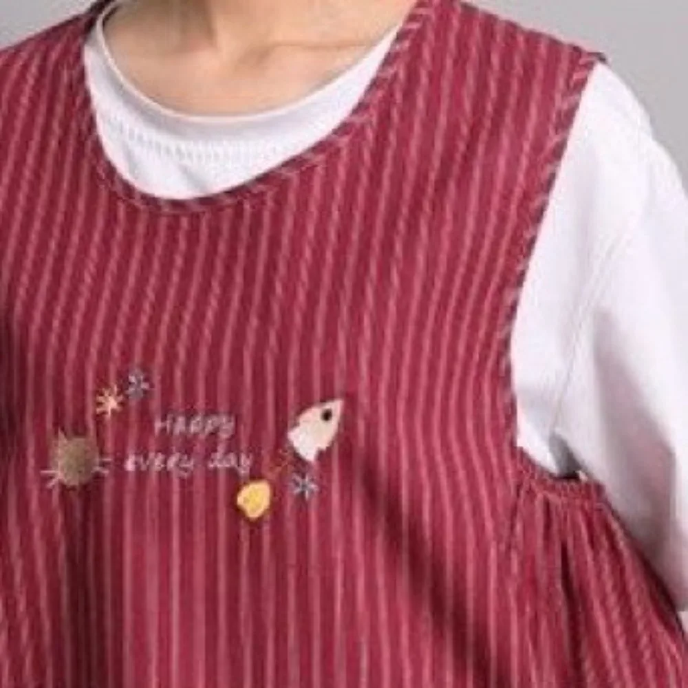 مآزر مخططة مقاومة للزيت بدون أكمام قابلة للتنفس ومقاومة للأوساخ ومآزر خبز عصرية بفتحة جانبية وإبزيم سترة مريلة للشيف والقهوة